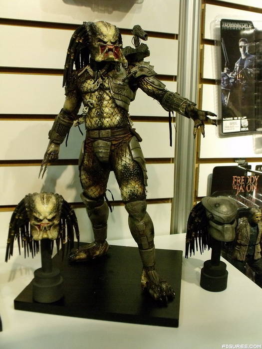 NECA 1/4 PREDATOR ACTION FIGURE: 豆ブログ