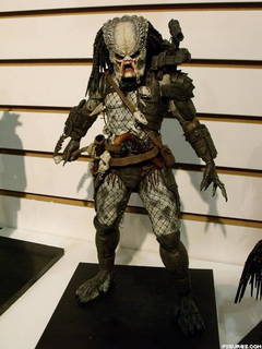 NECA 1/4 PREDATOR ACTION FIGURE: 豆ブログ